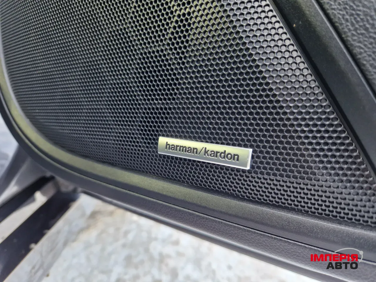 Subaru Legacy - фото 27