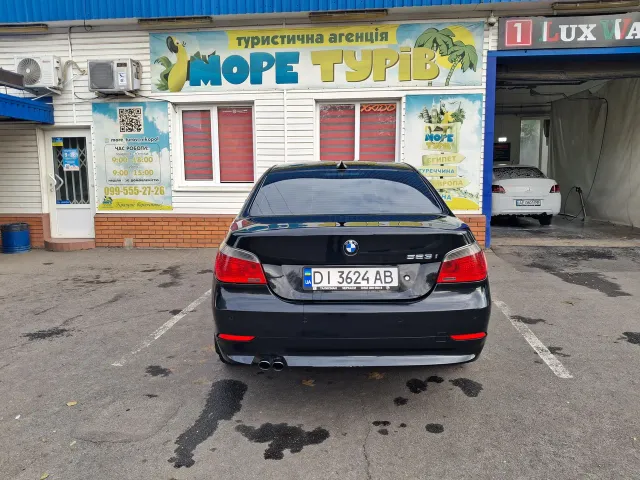 BMW 5 серії - фото 4