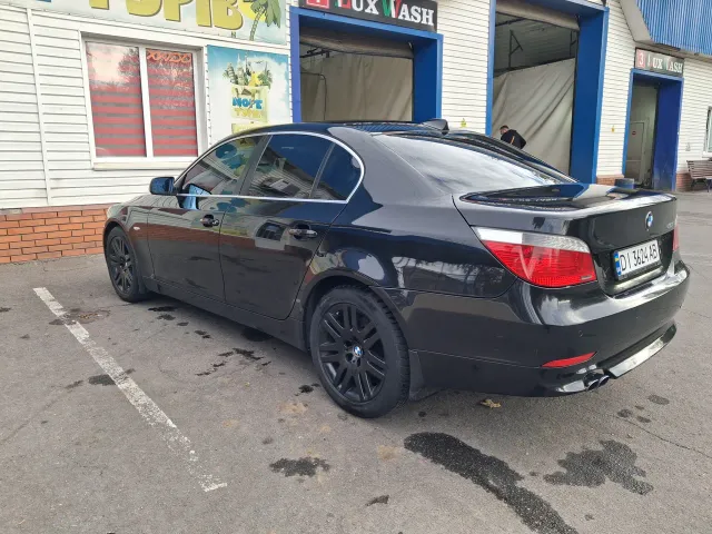 BMW 5 серії - фото 3