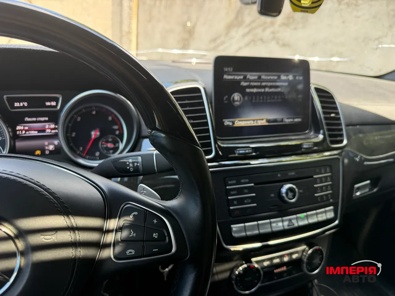 Mercedes-Benz GLS - фото 4