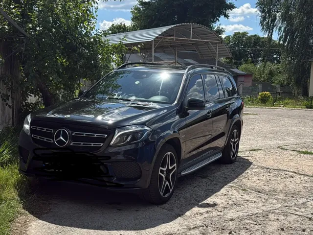Mercedes-Benz GLS - фото 1