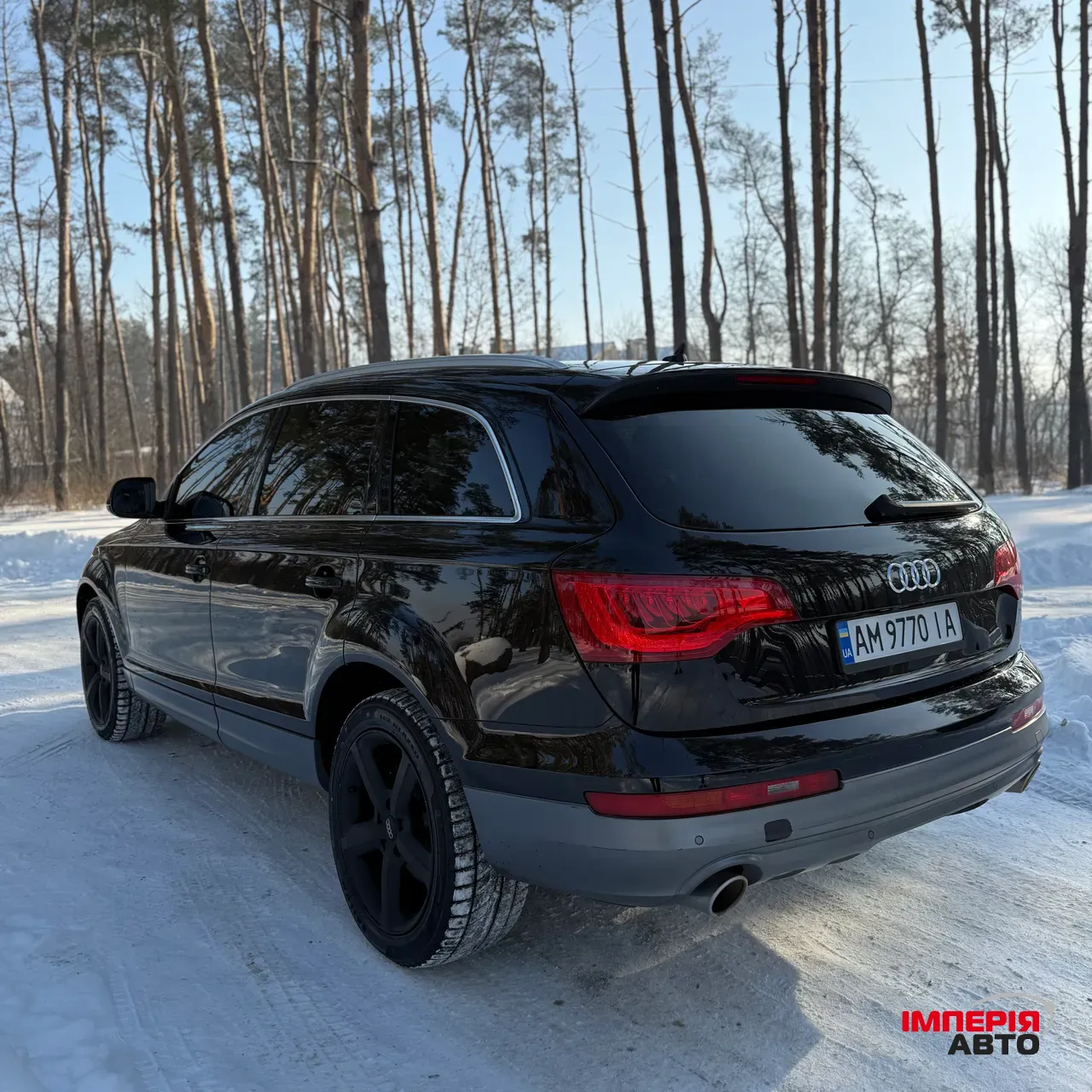 Audi Q7 - фото 7