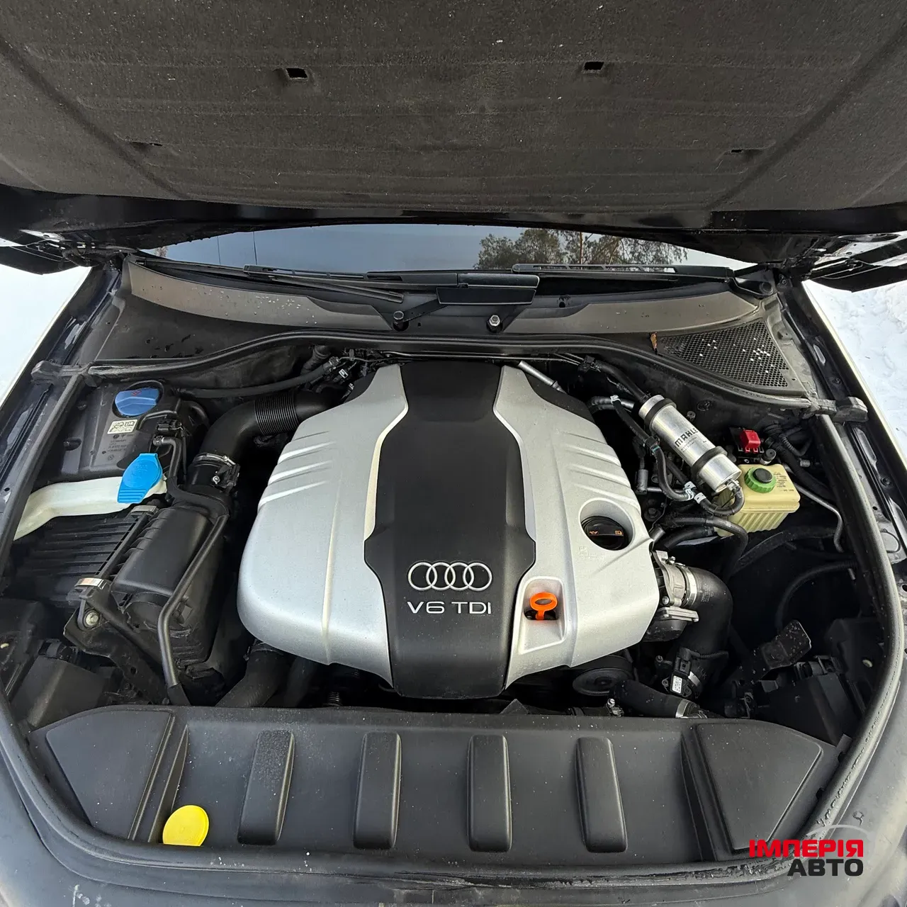 Audi Q7 - фото 21