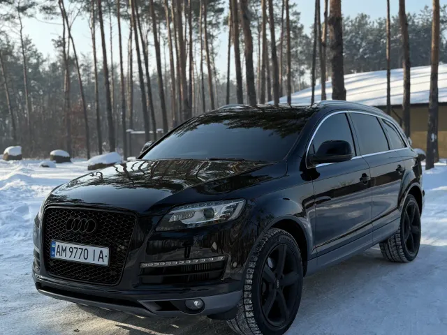 Audi Q7 - фото 2