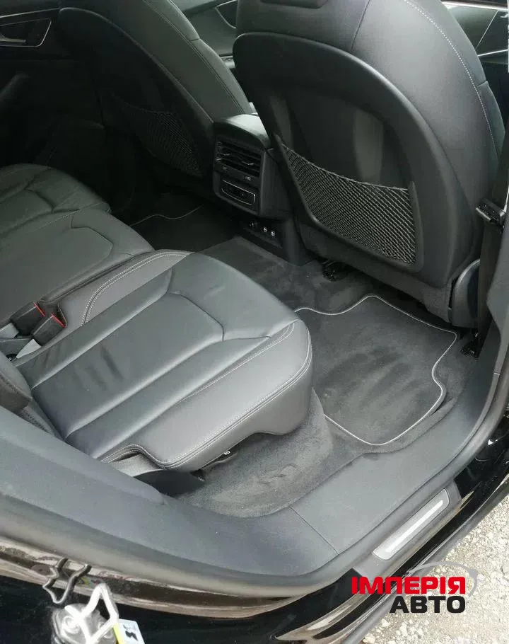 Audi Q8 - фото 8