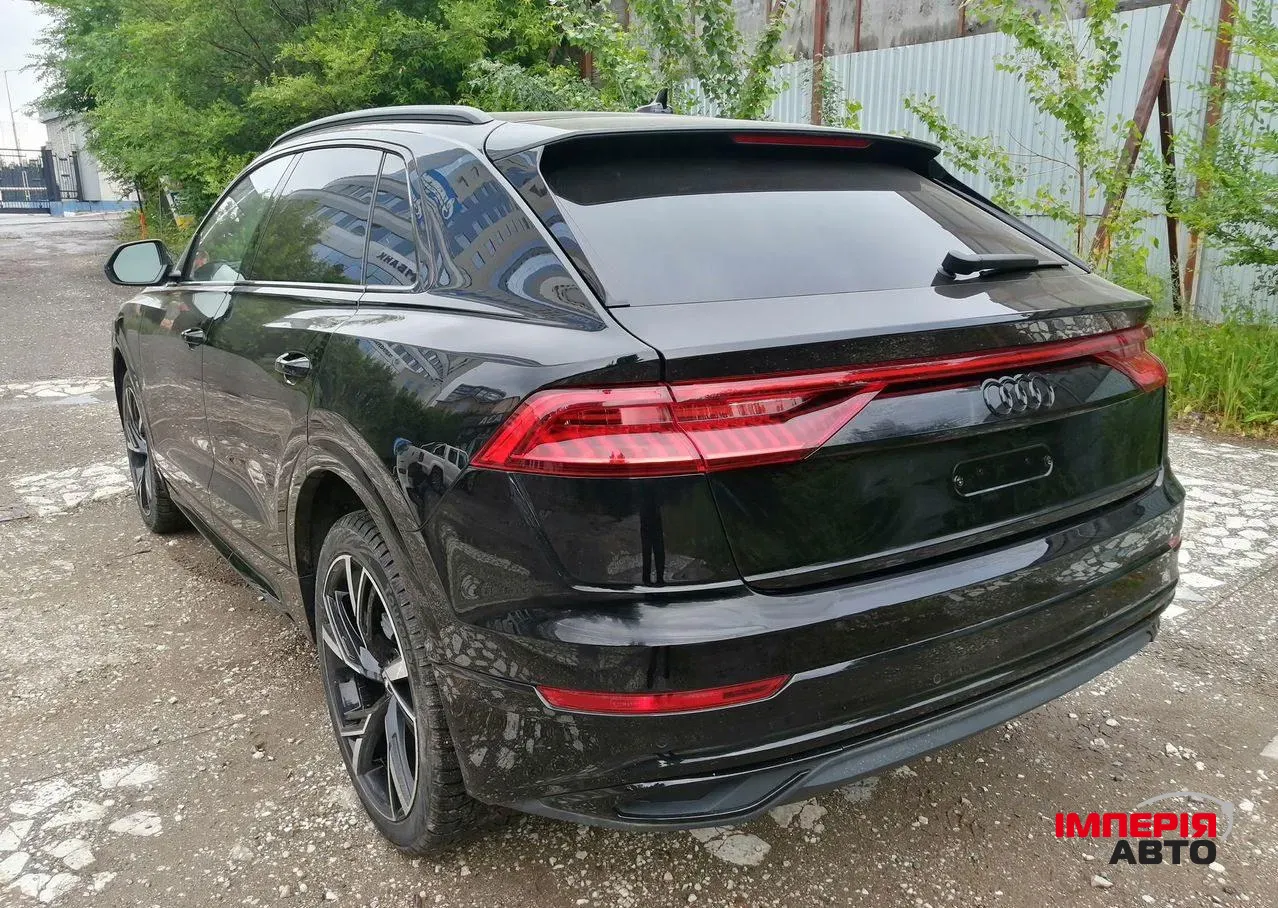 Audi Q8 - фото 4