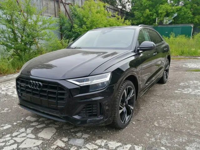 Audi Q8 - фото 2
