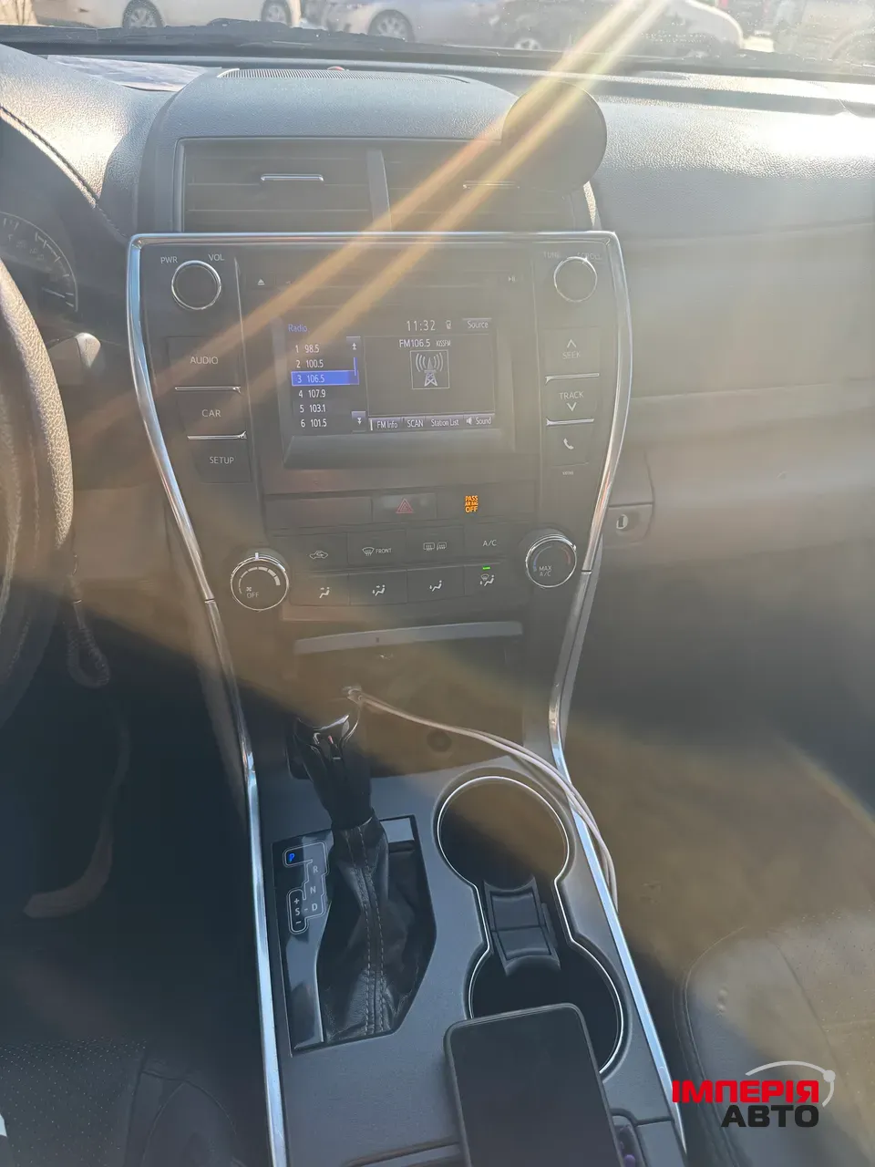 Toyota Camry - фото 9