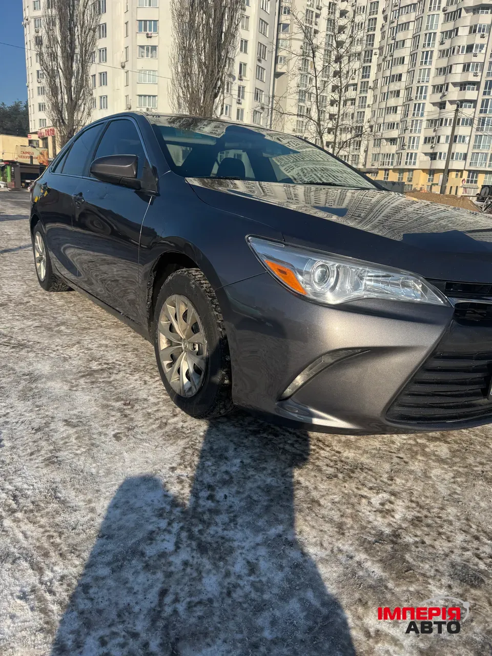 Toyota Camry - фото 2