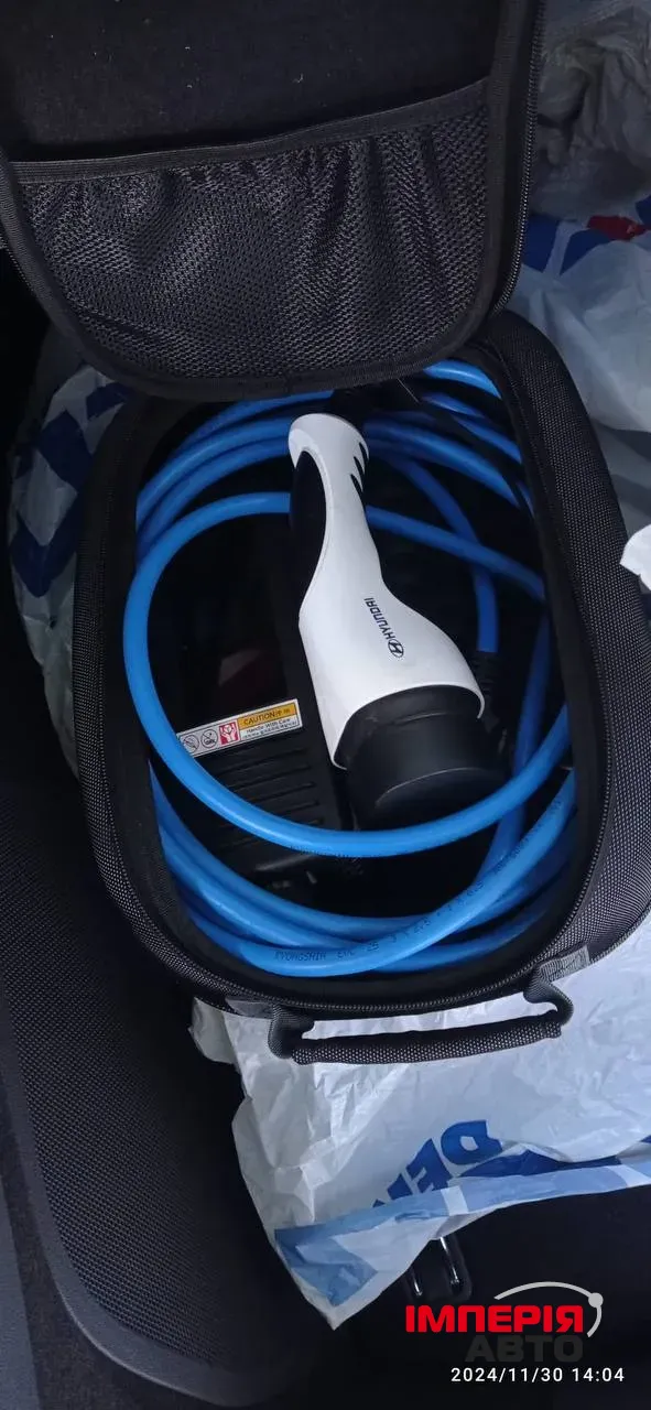 Hyundai IONIQ - фото 10