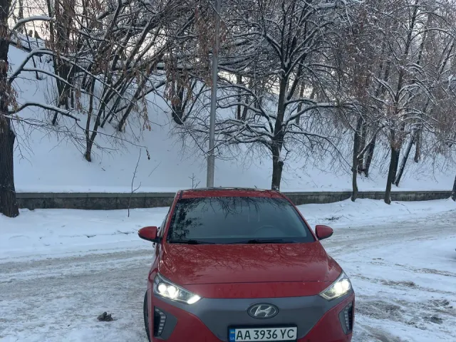 Hyundai IONIQ - фото 2