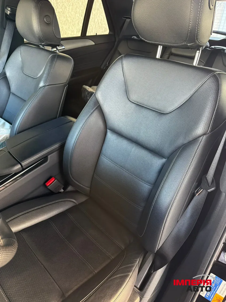 Mercedes-Benz GLE - фото 12