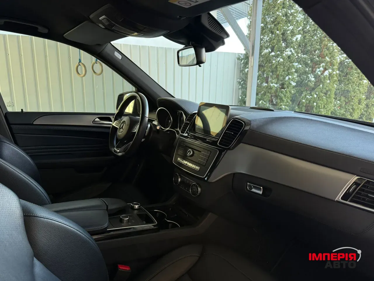 Mercedes-Benz GLE - фото 24