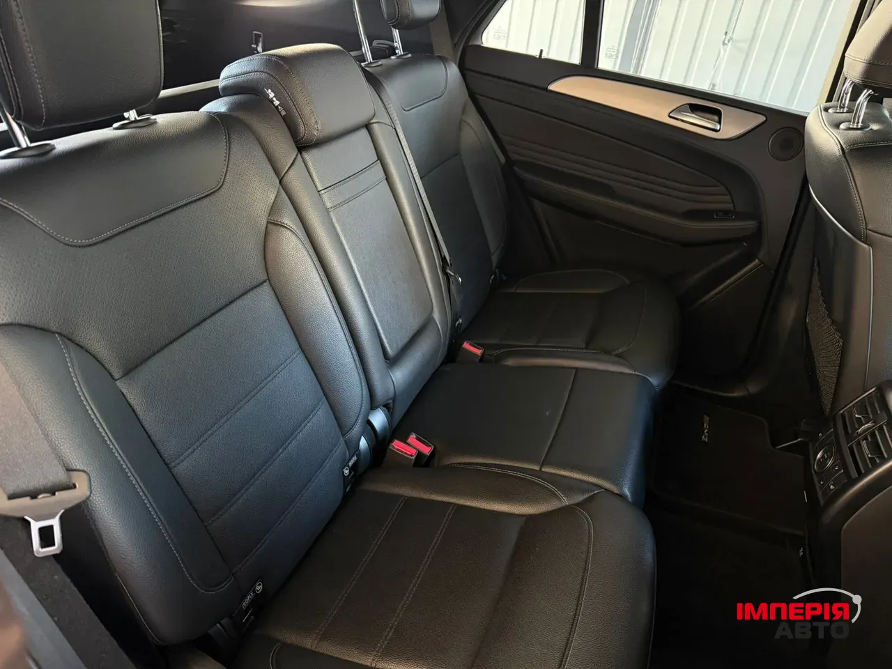 Mercedes-Benz GLE - фото 21