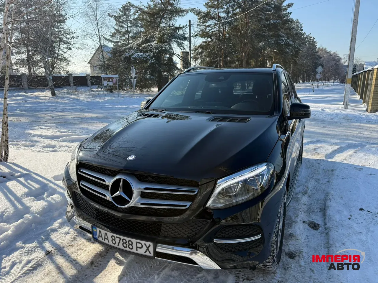 Mercedes-Benz GLE - фото 1