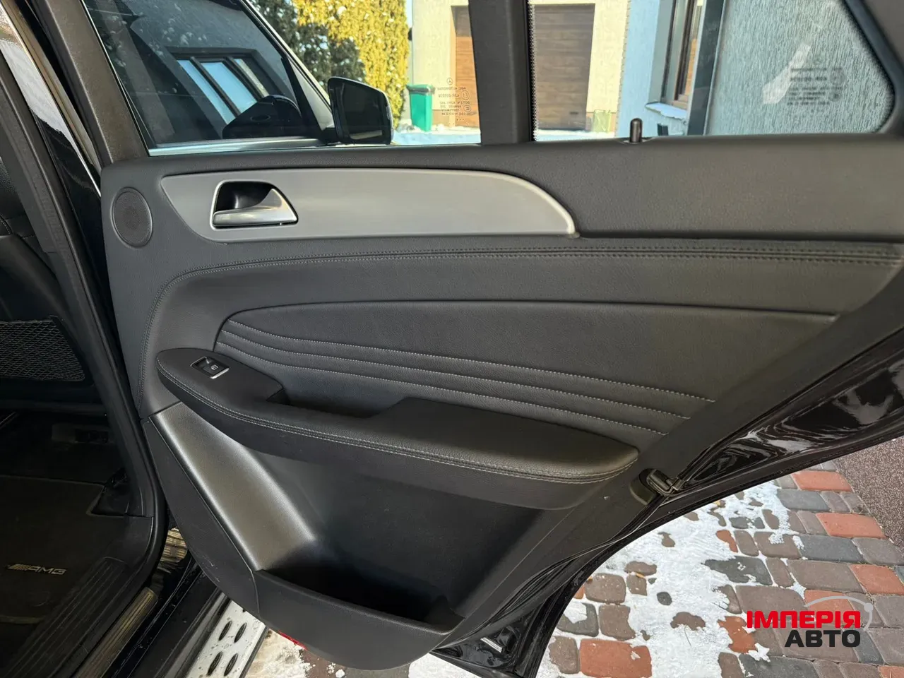 Mercedes-Benz GLE - фото 19