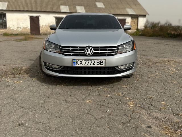 Volkswagen Passat (North America and China) 2014, Полтава, $14 800 - зображення 1