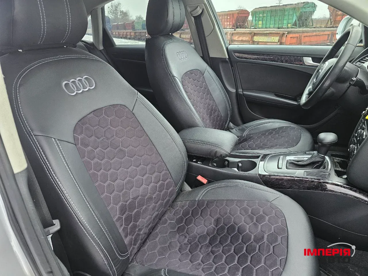 Audi A4 - фото 9