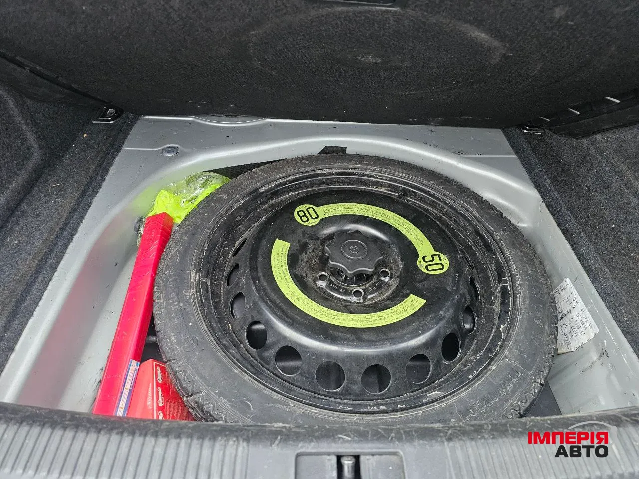 Audi A4 - фото 16