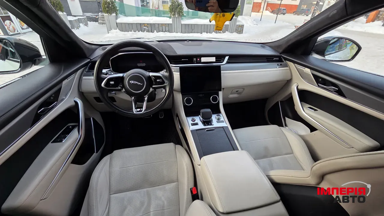 Jaguar F-Pace - фото 19