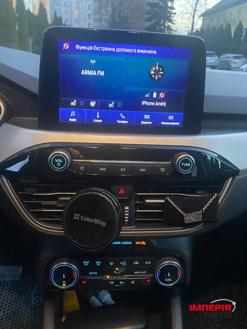 Ford Escape - фото 17