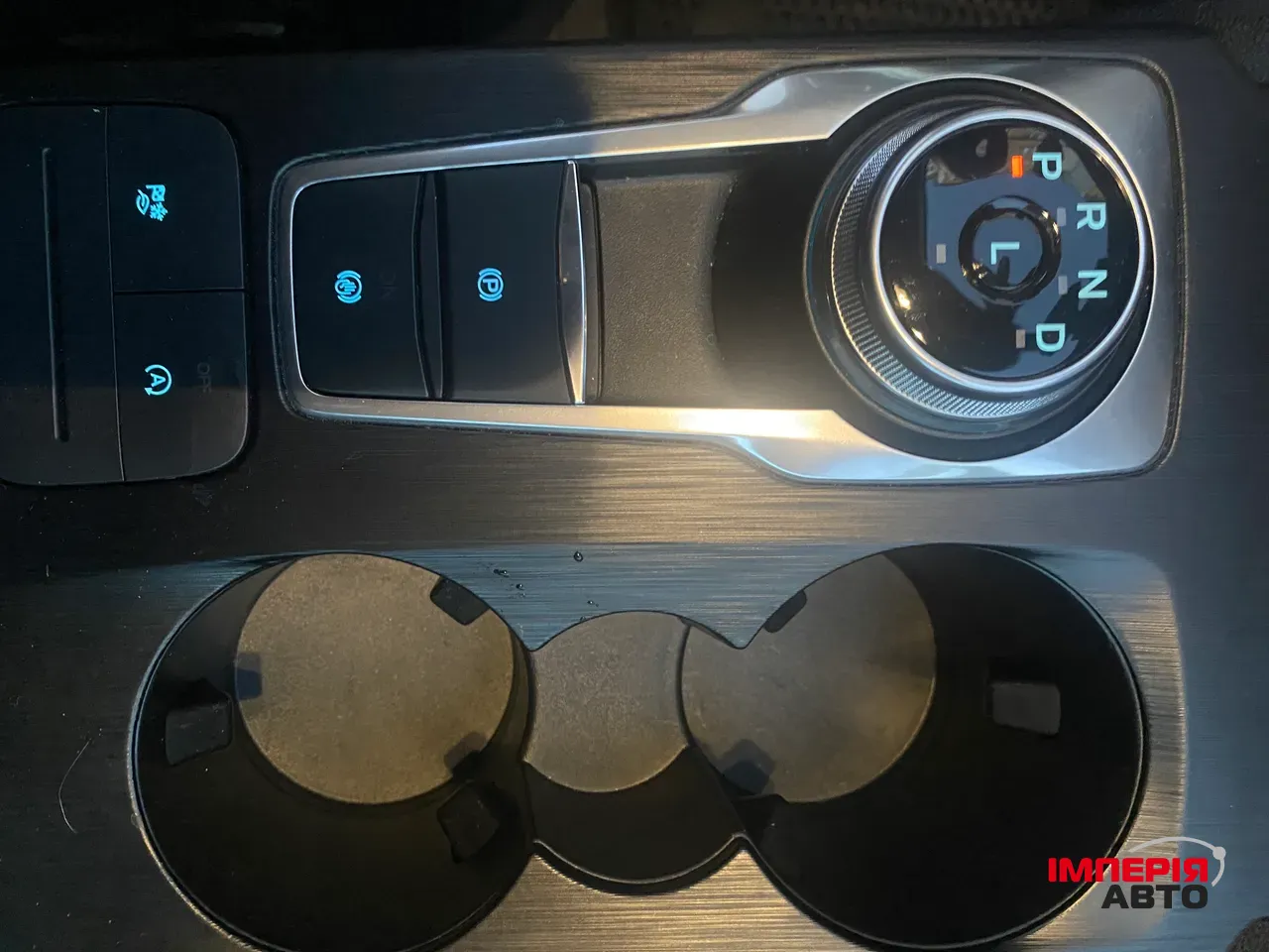 Ford Escape - фото 16