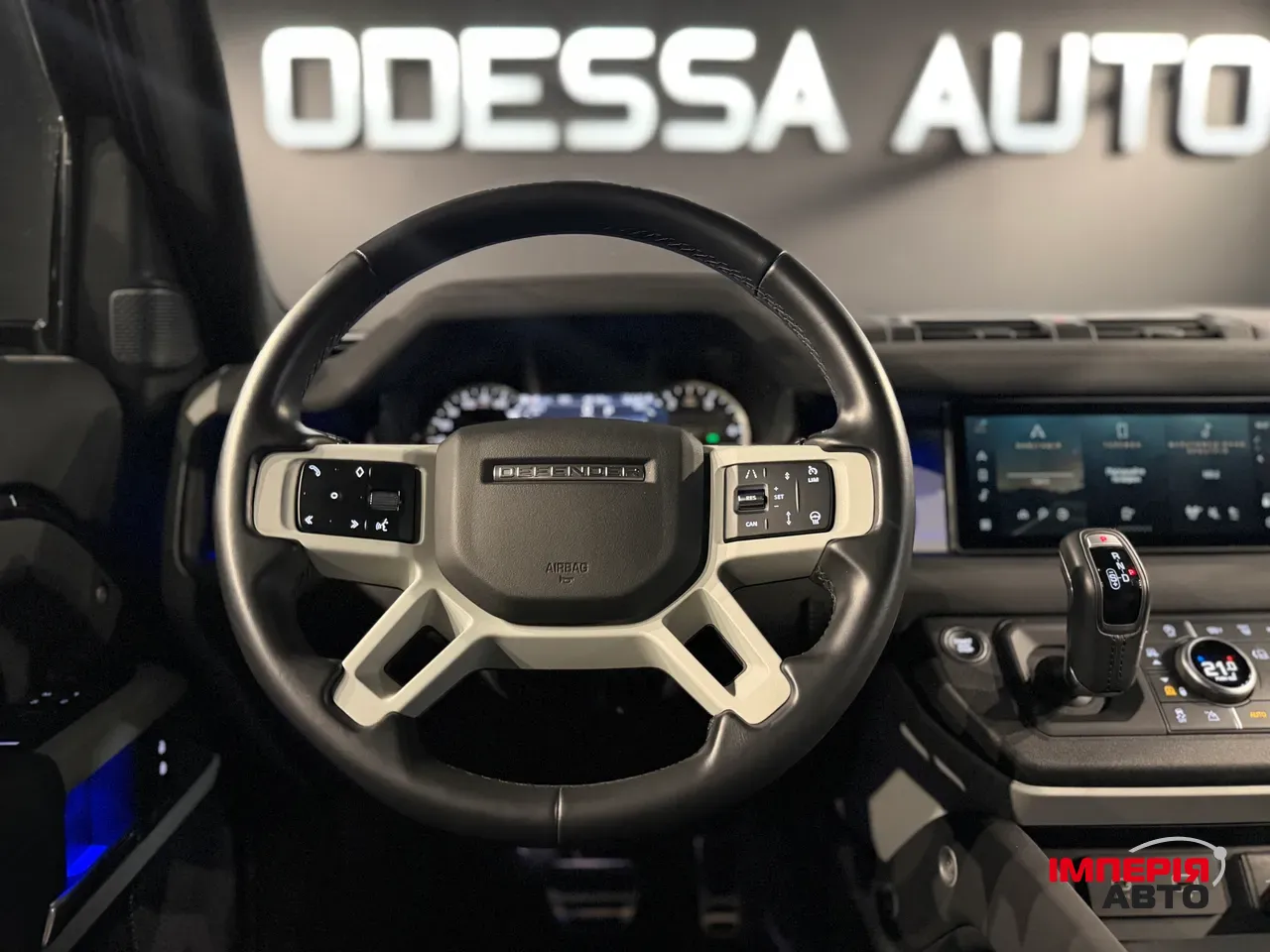 Land Rover Defender - фото 20