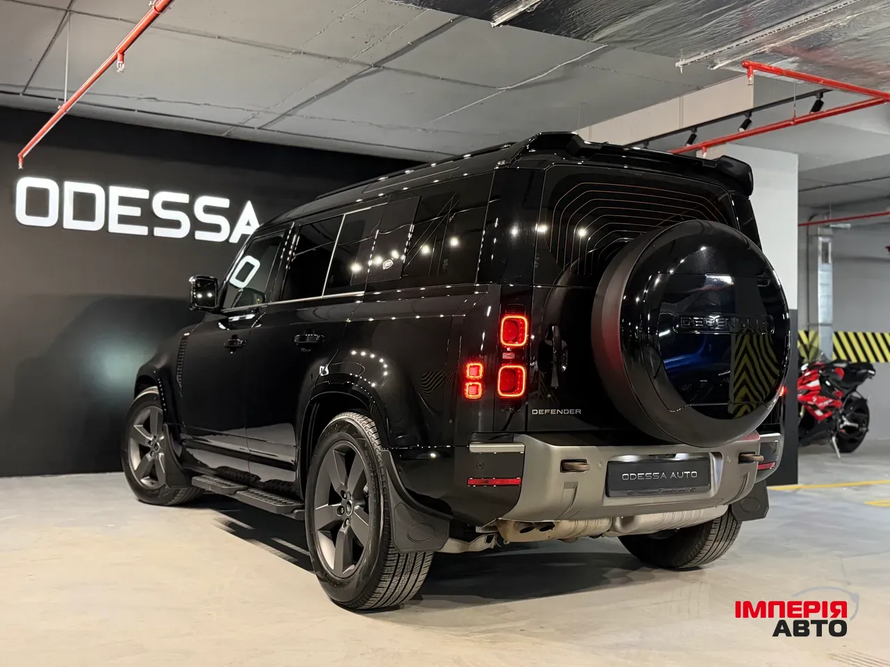 Land Rover Defender - фото 13