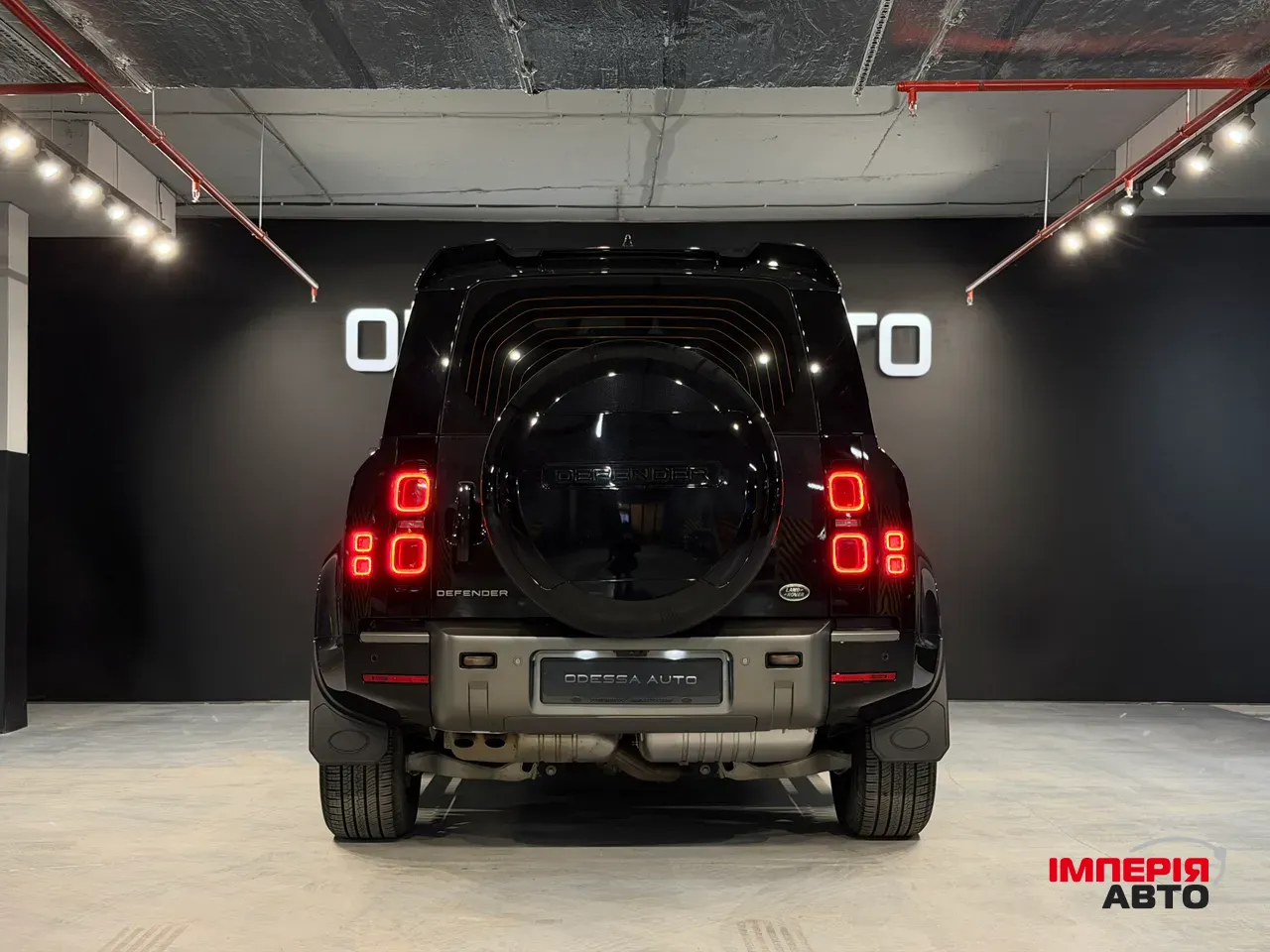 Land Rover Defender - фото 8