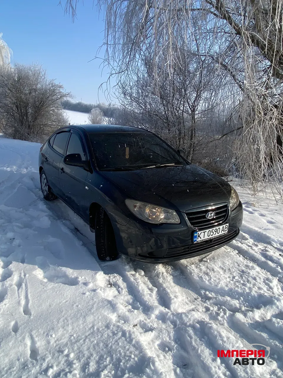 Hyundai Elantra - фото 1