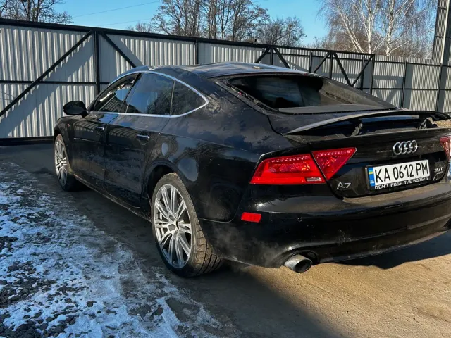 Audi A7 - фото 1