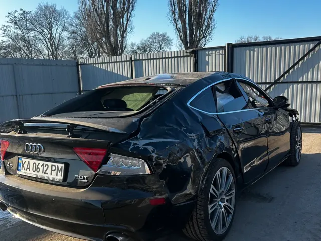 Audi A7 - фото 2