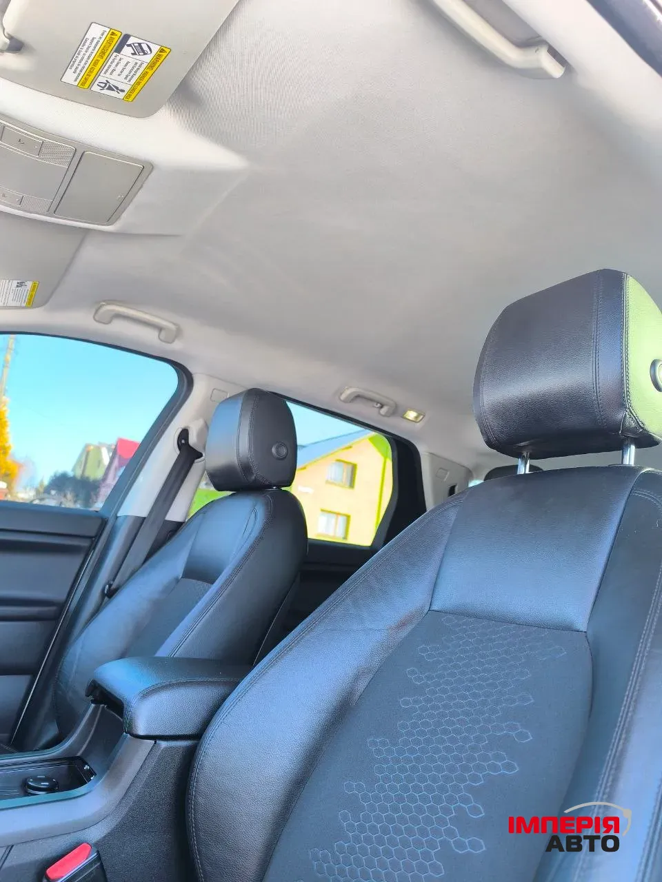 Land Rover Discovery Sport - фото 22