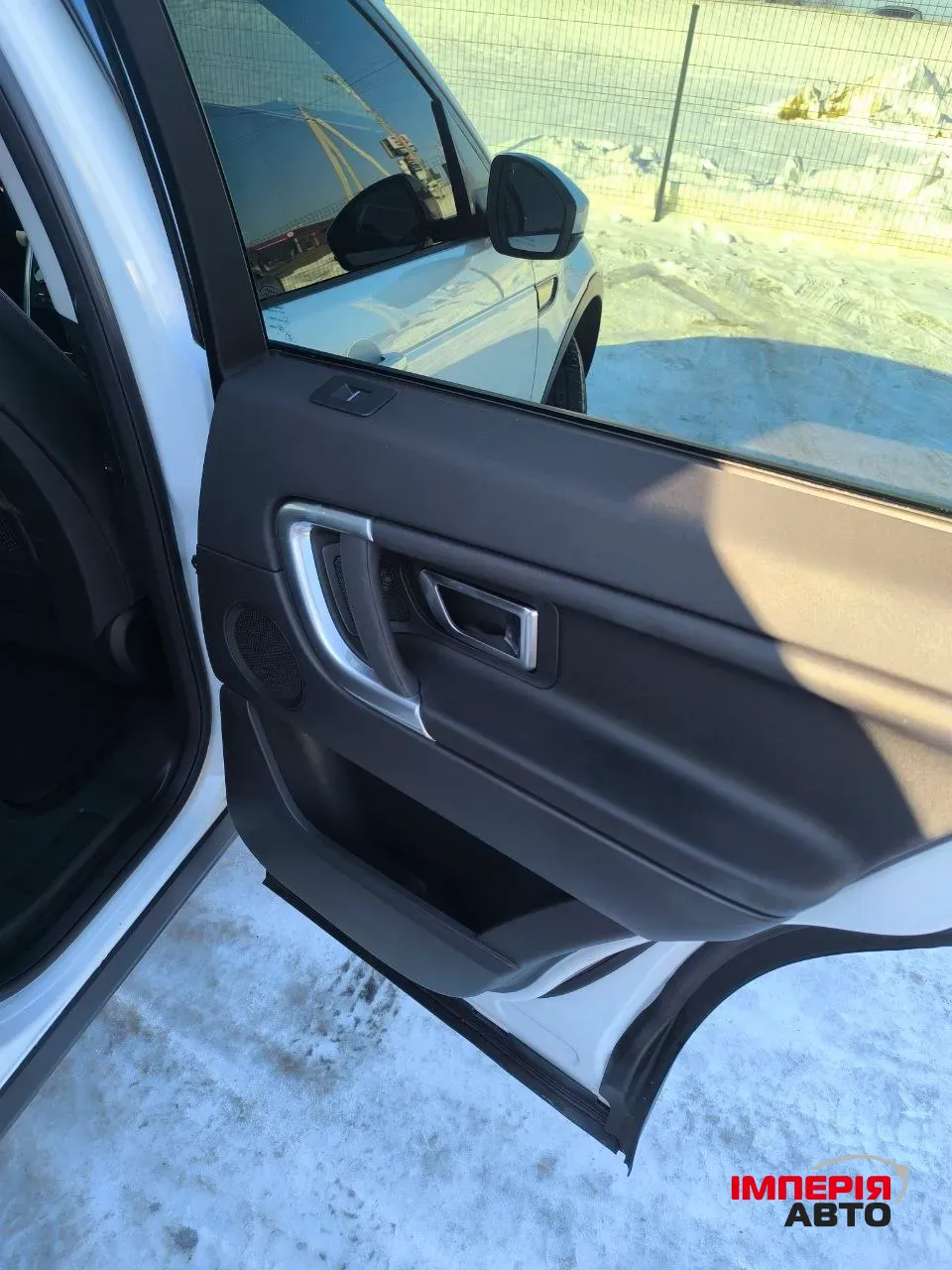 Land Rover Discovery Sport - фото 28