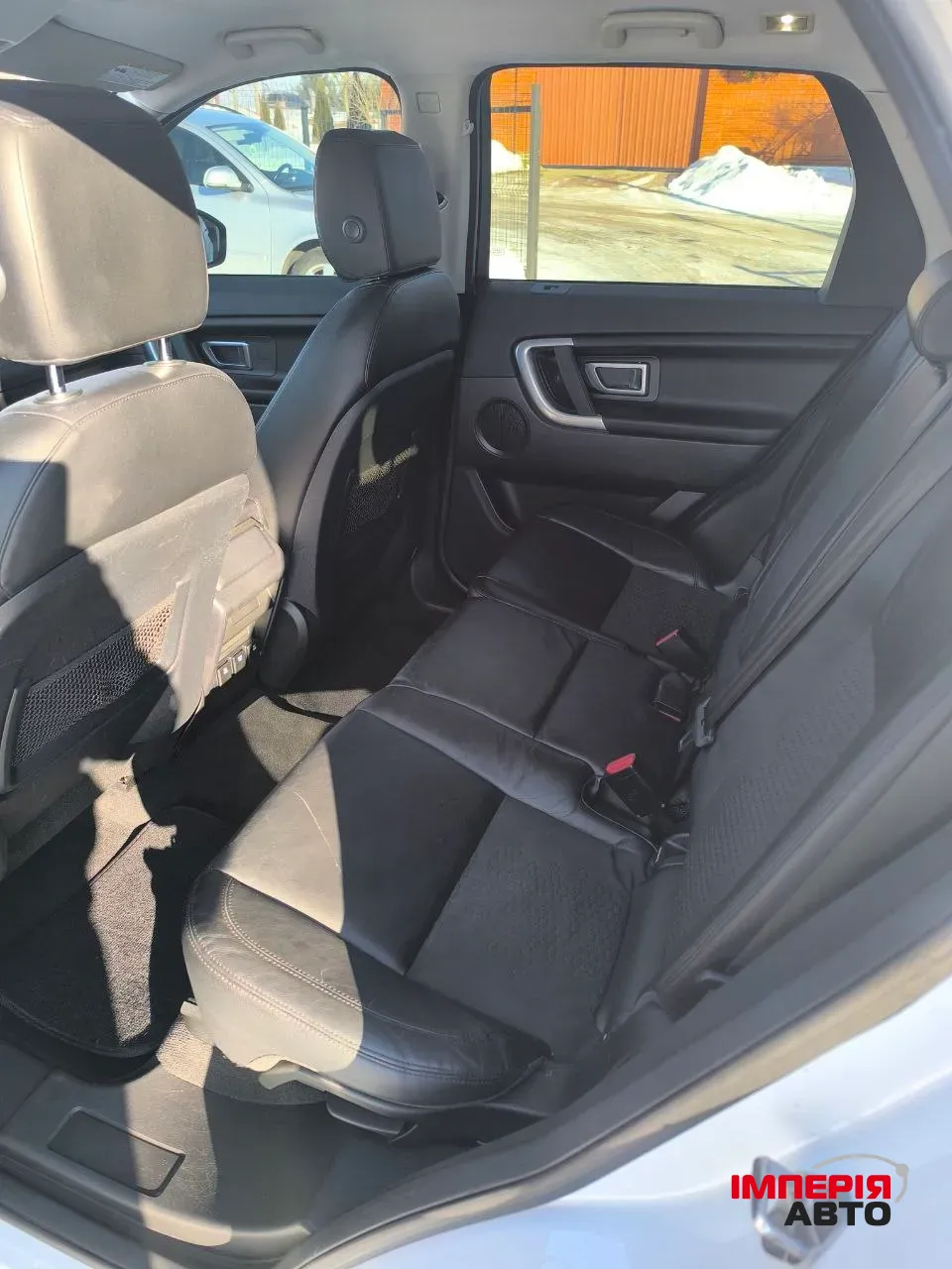 Land Rover Discovery Sport - фото 24