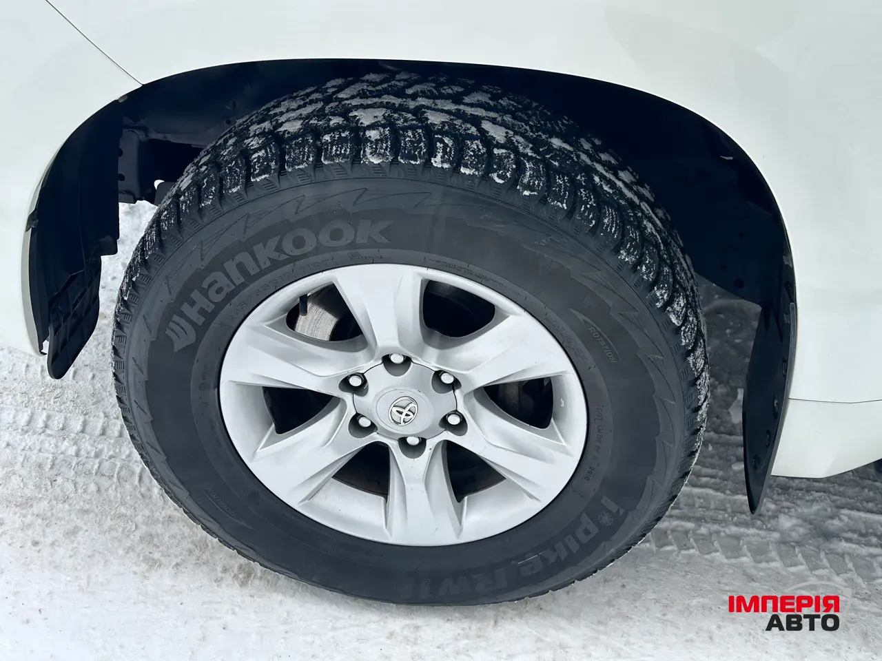 Toyota Land Cruiser Prado - фото 9