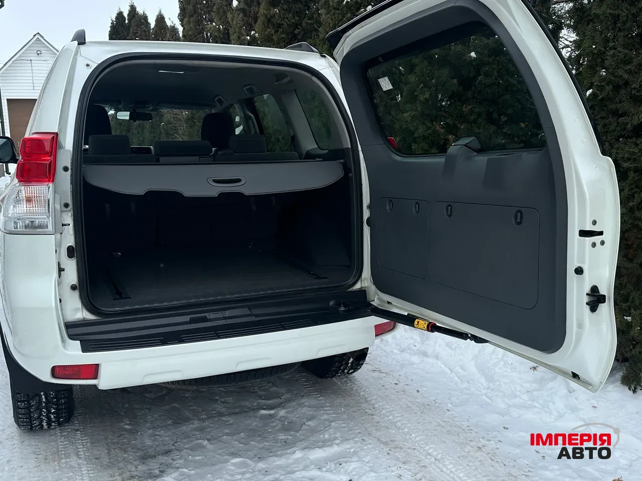 Toyota Land Cruiser Prado - фото 12