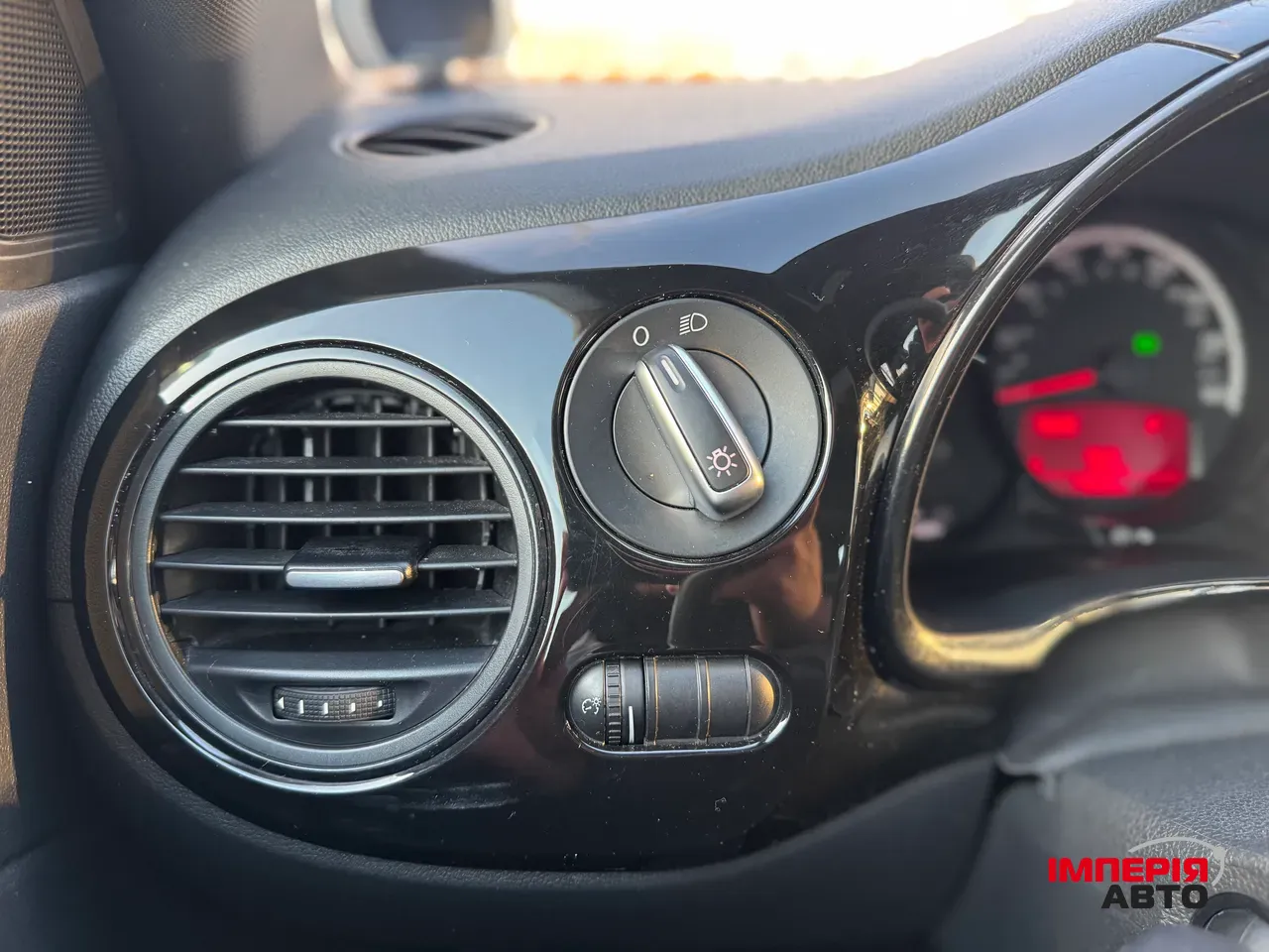 Volkswagen Beetle - фото 23