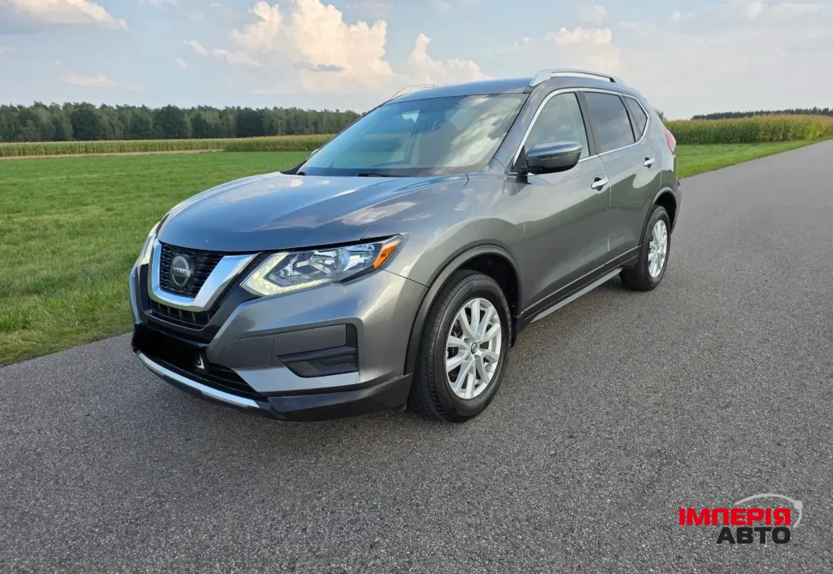Nissan Rogue - фото 1