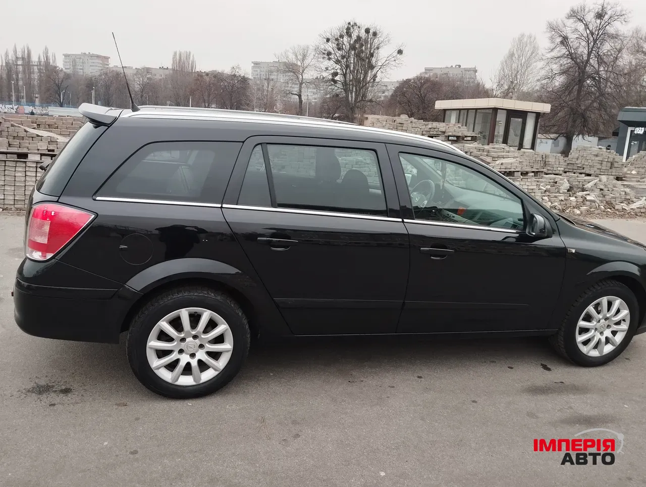 Opel Astra - фото 12