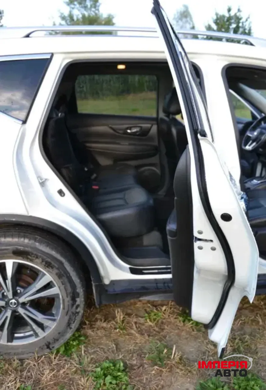 Nissan Rogue - фото 11
