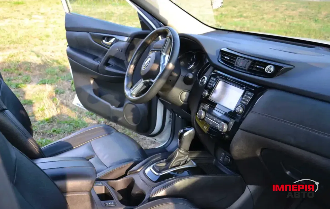 Nissan Rogue - фото 19