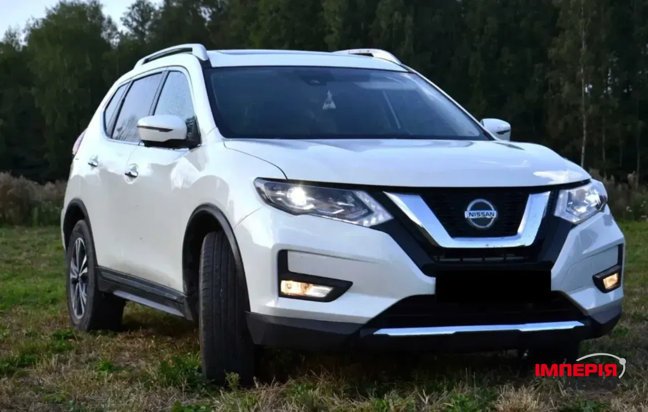 Nissan Rogue - фото 1