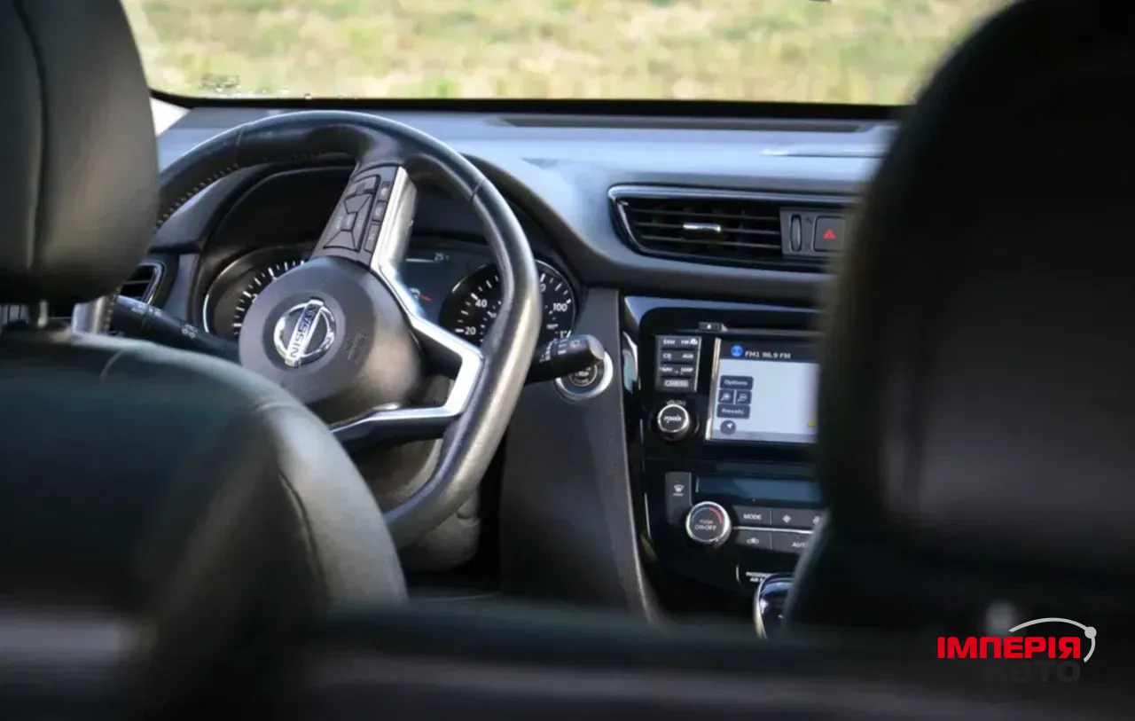 Nissan Rogue - фото 17