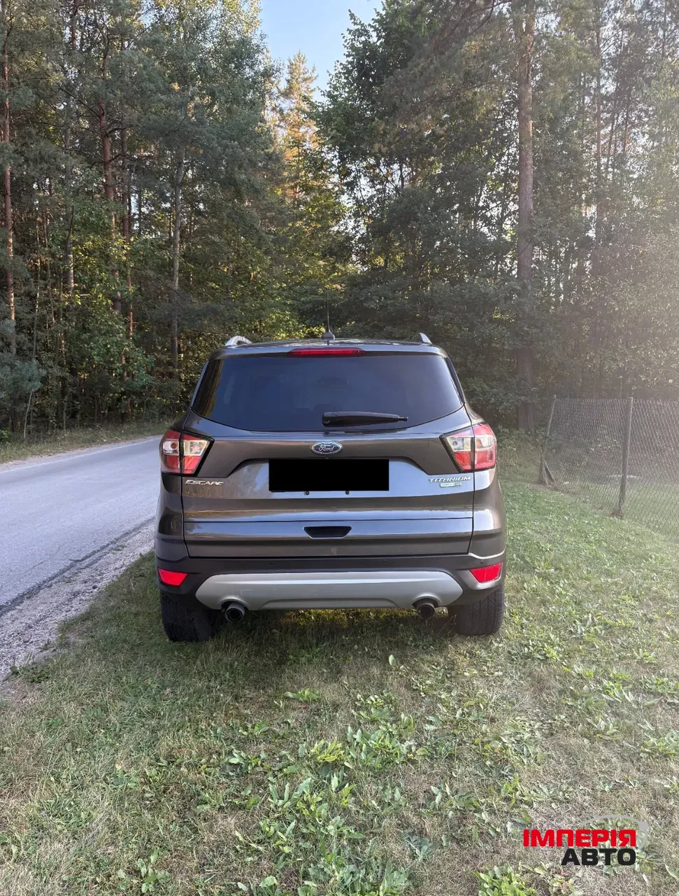 Ford Escape - фото 7