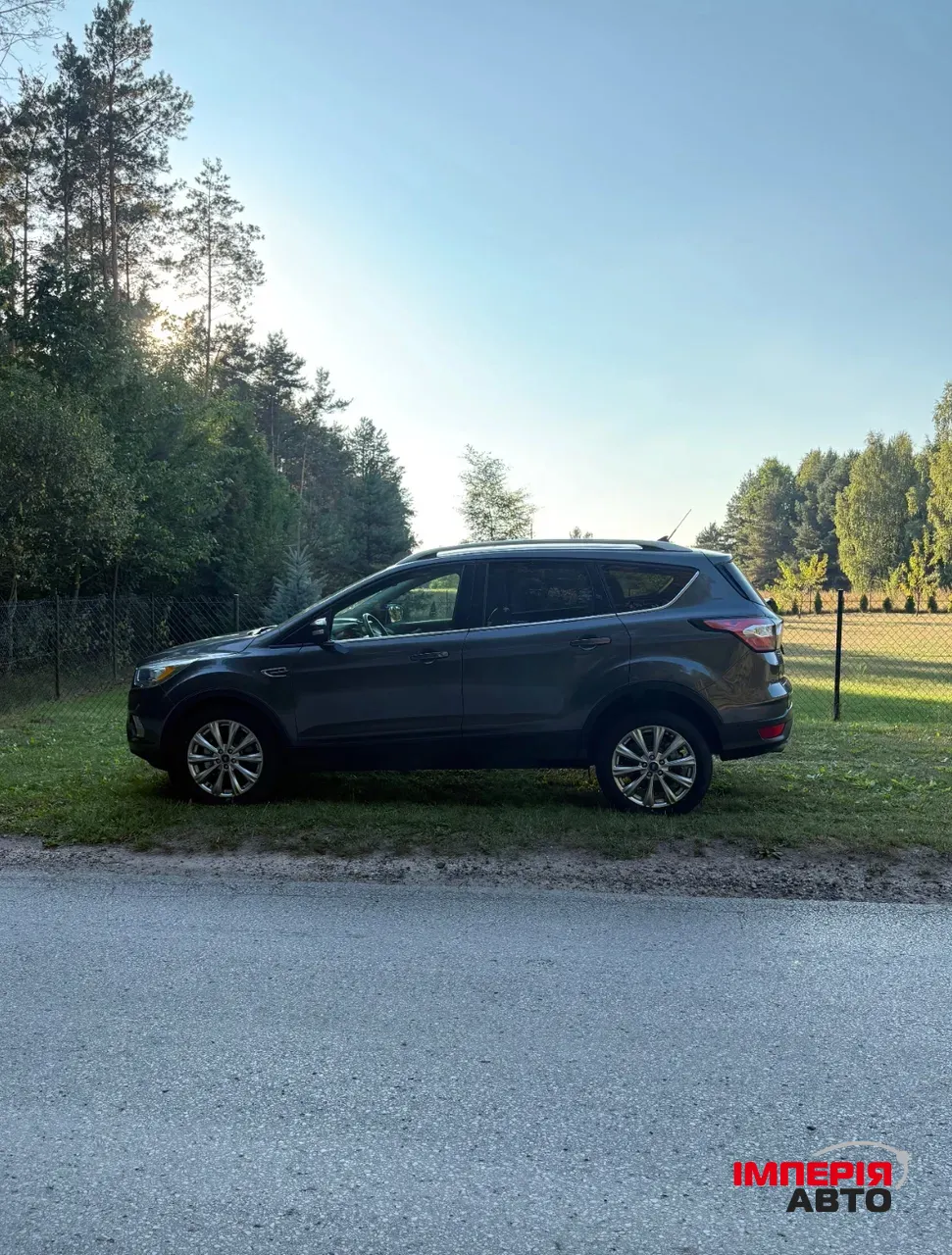 Ford Escape - фото 10