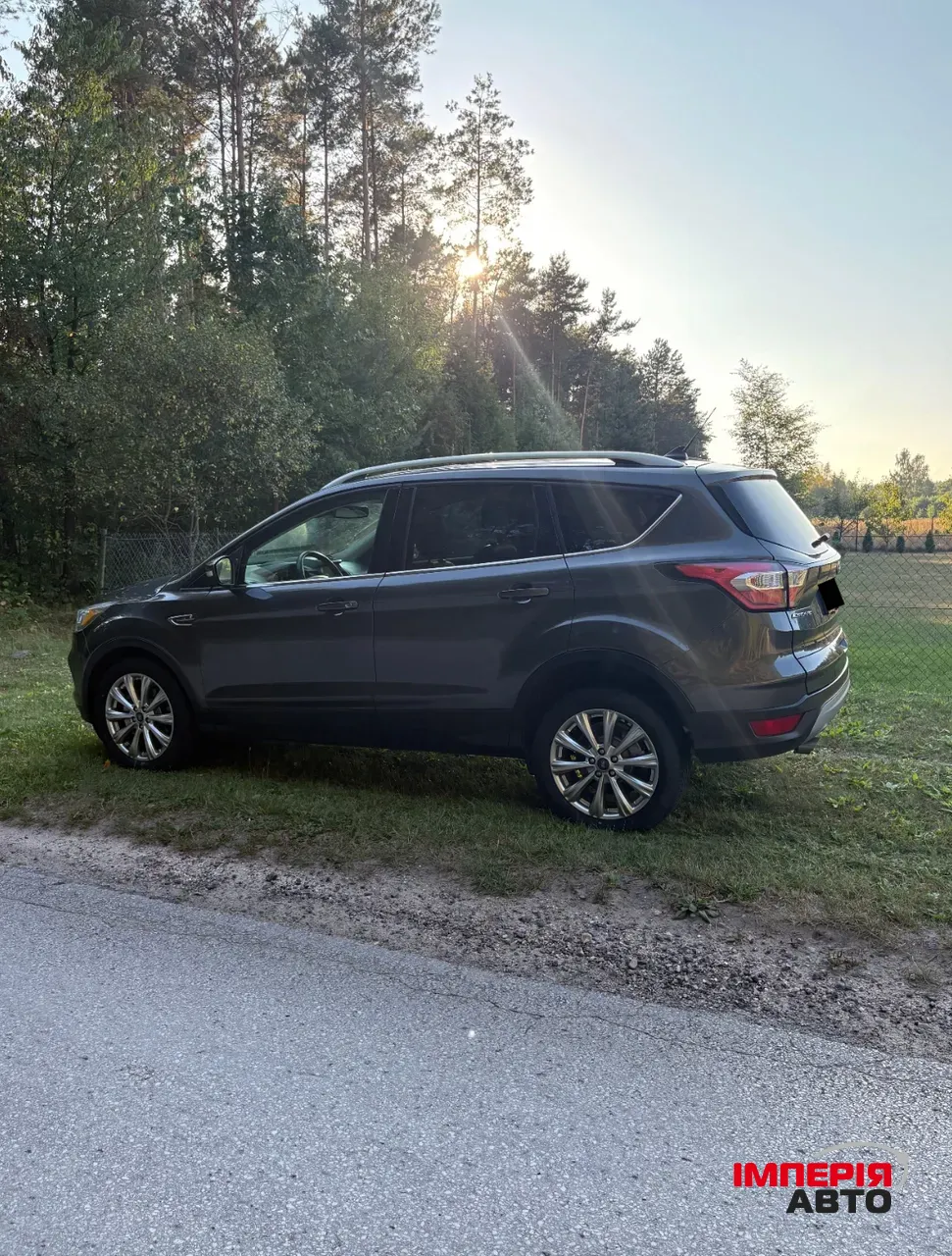 Ford Escape - фото 9