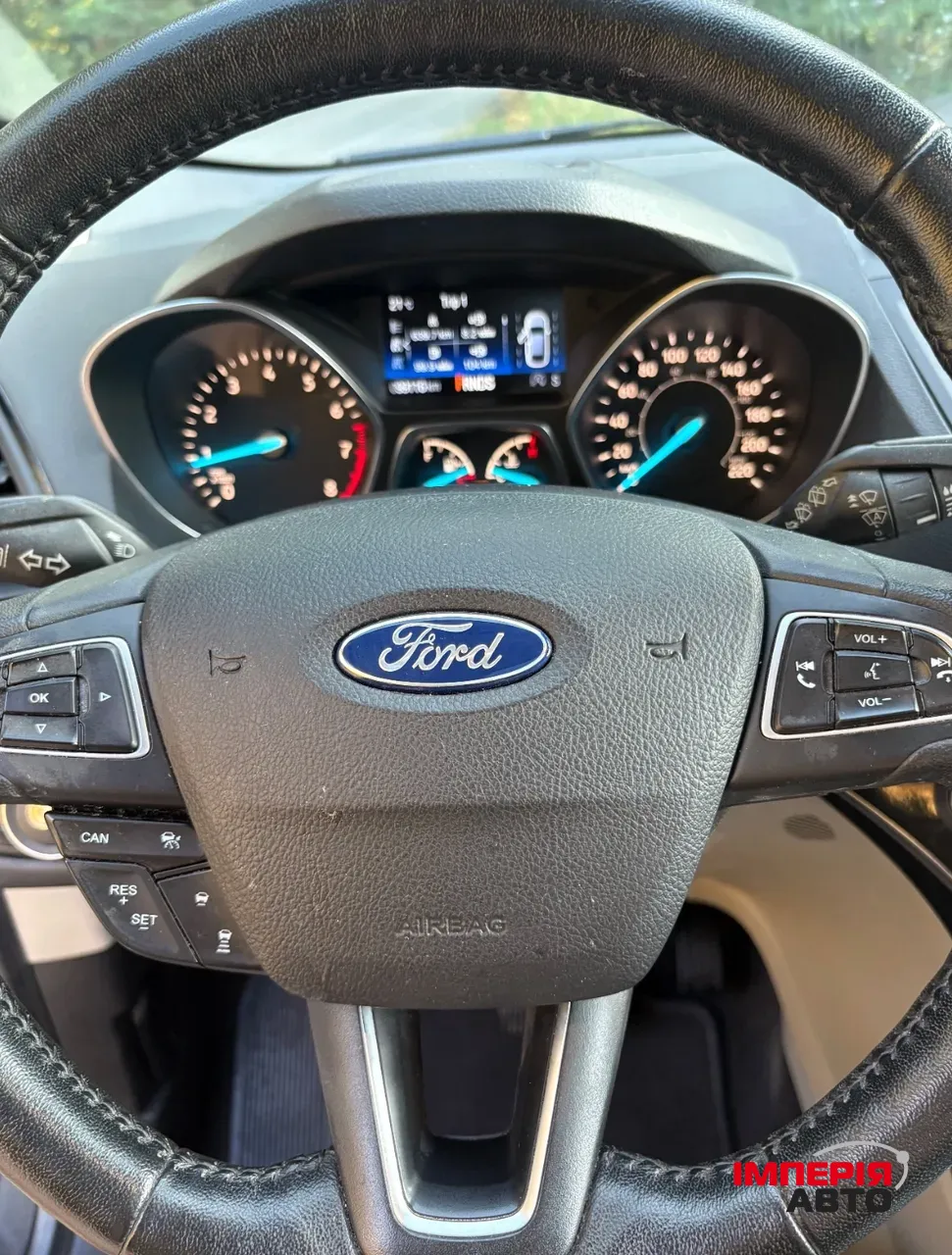 Ford Escape - фото 12