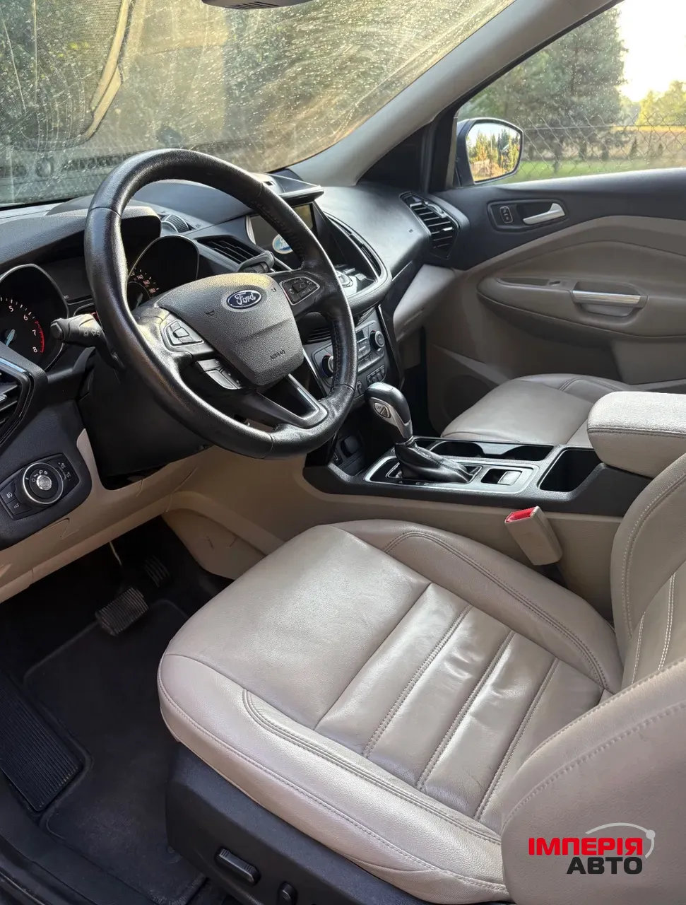 Ford Escape - фото 16