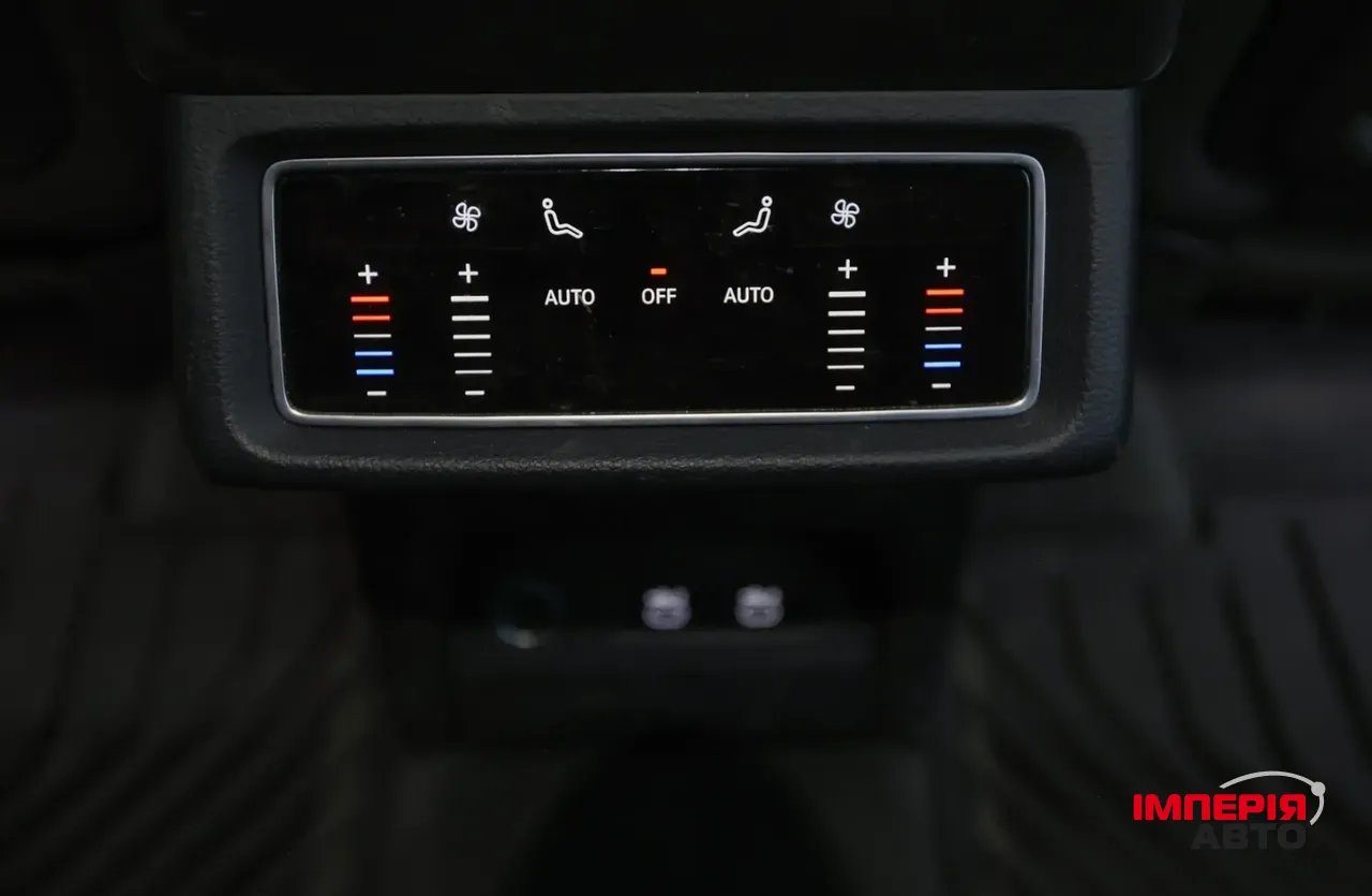 Audi e-tron - фото 18